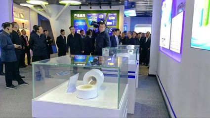 省委書記率隊(duì)觀摩棗莊項(xiàng)目 新興能源技術(shù)研發(fā)成果斐然